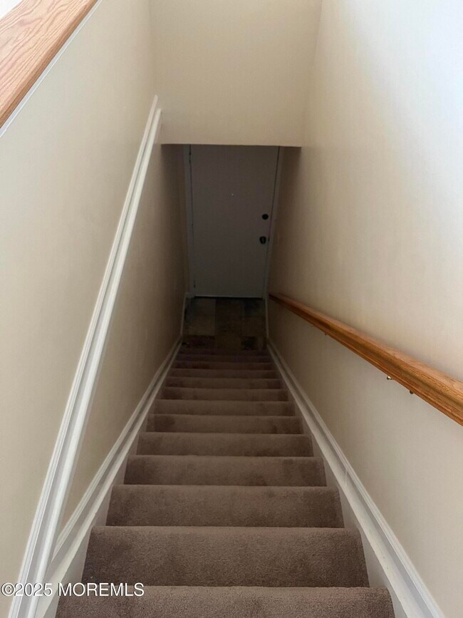 35 Sternberger Ave in Long Branch, NJ - Building Photo - Building Photo