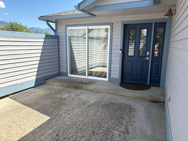 20 Ruder View Ct in Columbia Falls, MT - Building Photo - Building Photo