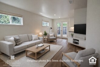 56 Mountain Ave in Sonoma, CA - Building Photo - Building Photo