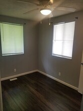 2404 Hobart Rd in Indianapolis, IN - Building Photo - Building Photo