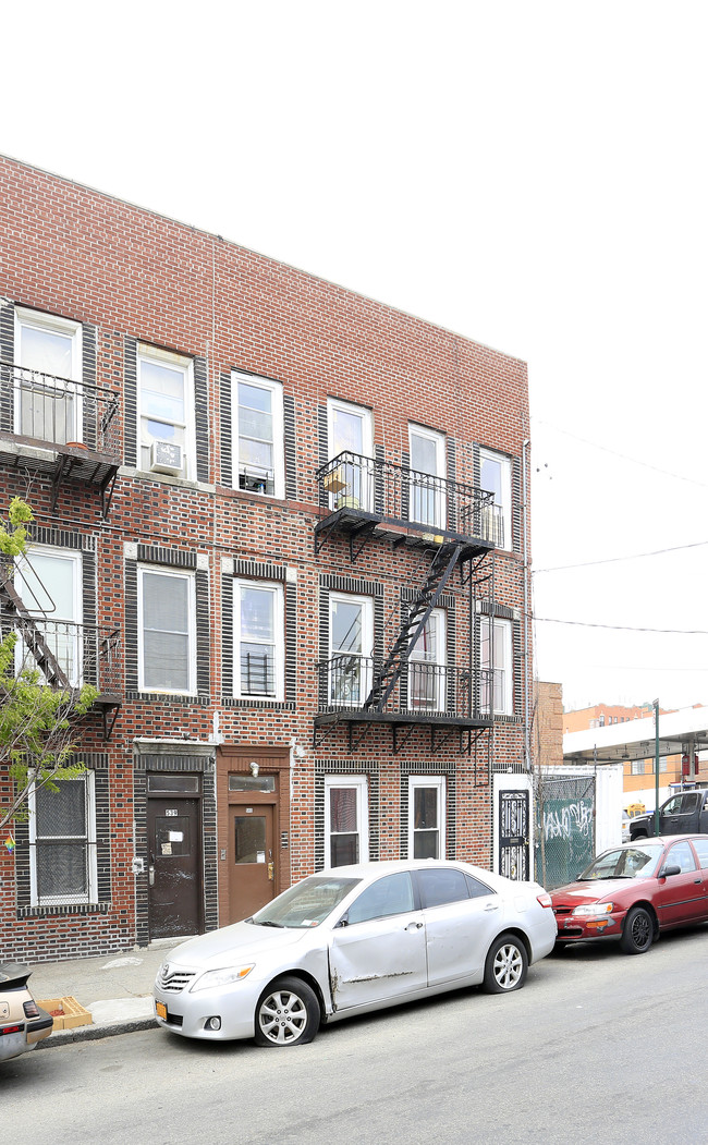 541 Coster St in Bronx, NY - Building Photo - Building Photo