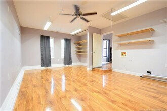 733 Mosswood Ln in Fayetteville, NC - Building Photo - Building Photo