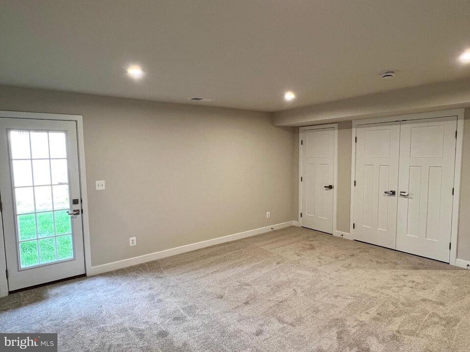 1704 Belle Fourche Dr in Newark, DE - Building Photo