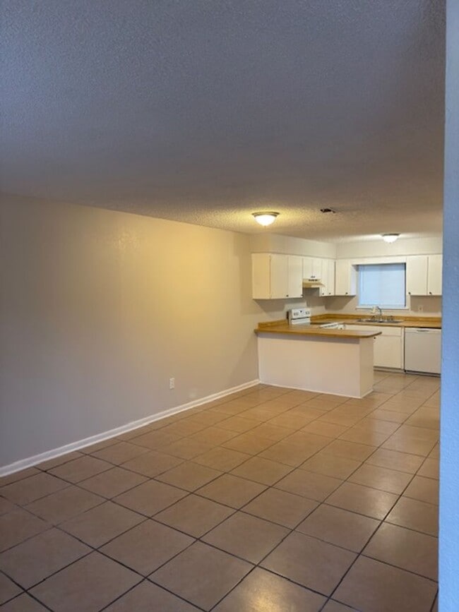 111 S East St in Kingsland, GA - Building Photo - Building Photo