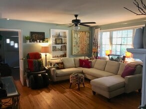 410 Pineneedle Rd in Athens, GA - Building Photo - Building Photo