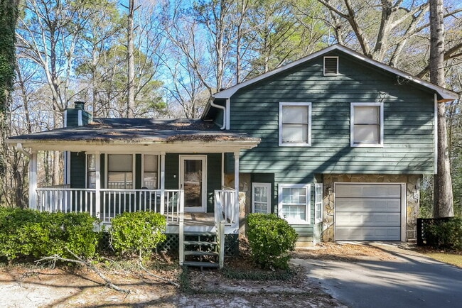 property at 4006 Tanglewood Rd