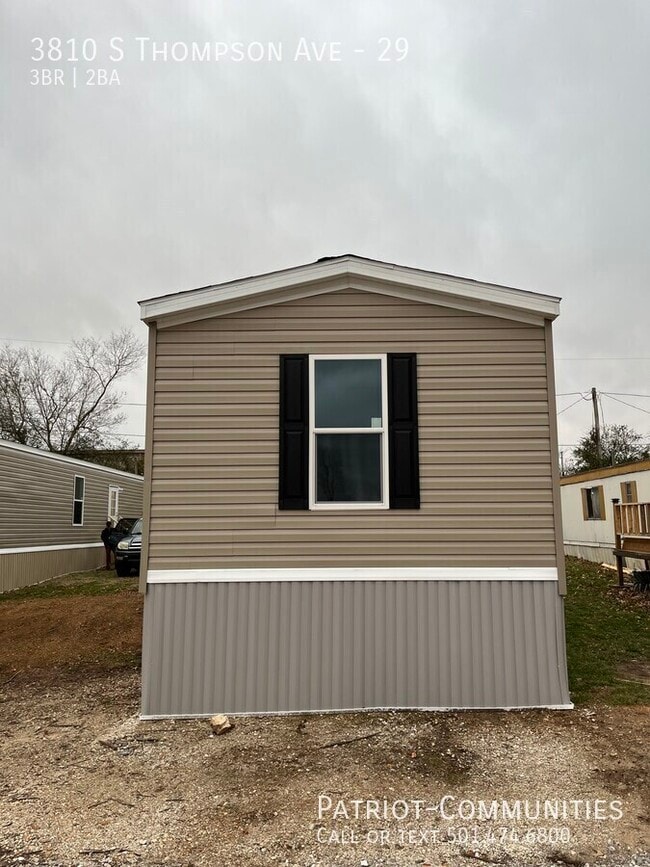 property at 3810 S Thompson St