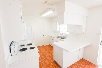 918 Grape Ave in St. Cloud, FL - Building Photo - Building Photo