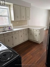 141 N Bonnington Ave in Toronto, ON - Building Photo - Building Photo