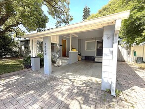 3000 Knollwood Cir in Orlando, FL - Building Photo - Building Photo