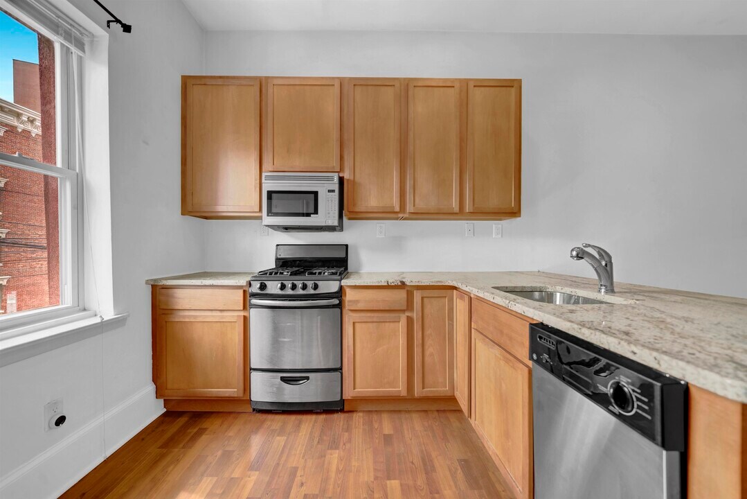 56 Monroe St in Hoboken, NJ - Building Photo