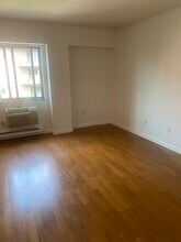 140 Pleasant St, Unit 401## in Brookline, MA - Building Photo - Building Photo