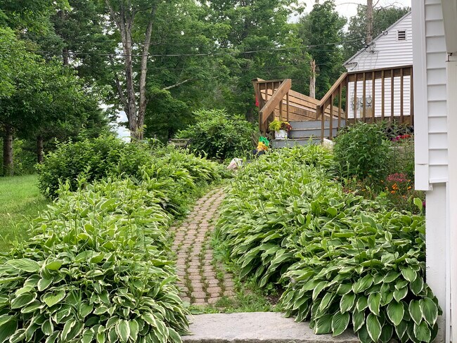 34 Allen Rd, Unit 2 in Wolfeboro, NH - Building Photo - Building Photo