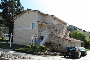 36518 Nichols Ave in Fremont, CA - Building Photo