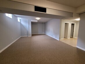 5150 Doubletree Dr in Mississauga, ON - Building Photo - Building Photo