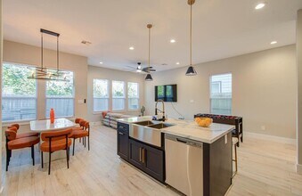 4205 Stassen St in Houston, TX - Building Photo - Building Photo