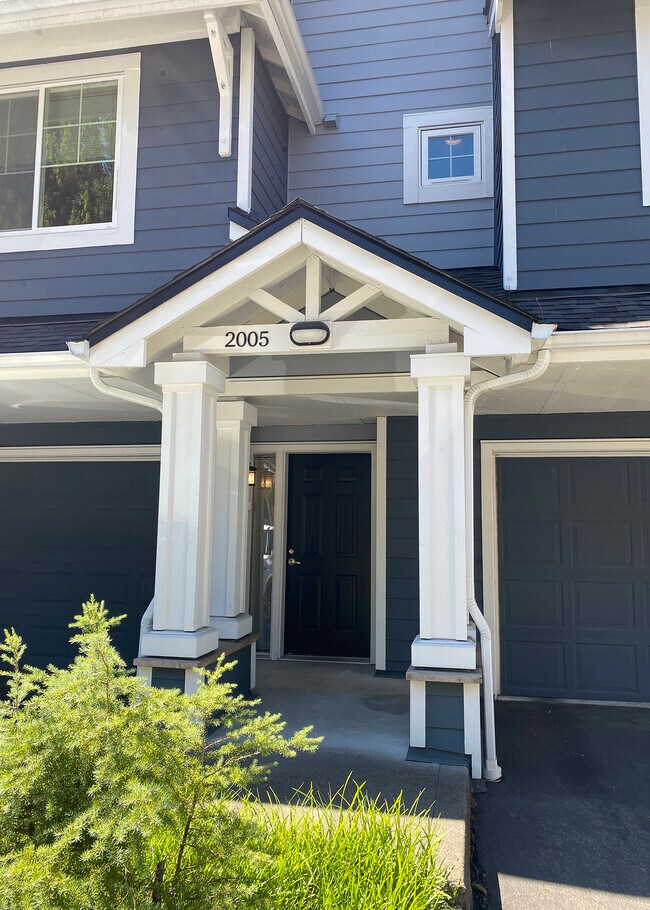 property at 16125 Juanita Woodinville Way NE