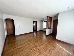 30 Randall St in Cortland, NY - Building Photo - Building Photo