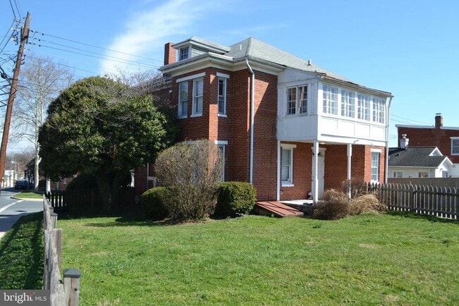 200 W All Saints St in Frederick, MD - Building Photo - Building Photo