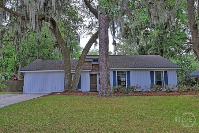 property at 32 Bryan Wood Cir