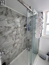 2 Evans St in Belleville, ON - Building Photo - Building Photo