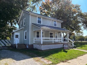 313 Miller St in Ashland, OH - Building Photo - Building Photo