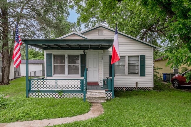 1326 22nd St in Huntsville, TX - Building Photo - Building Photo