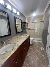 2023 Raleigh Pl in Hoffman Estates, IL - Building Photo - Building Photo