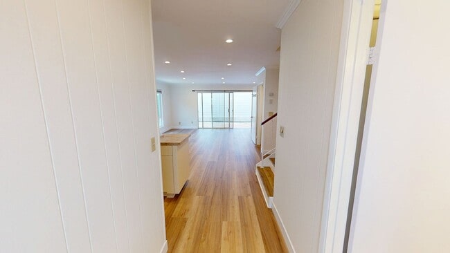 236 B Ave in Coronado, CA - Building Photo - Building Photo