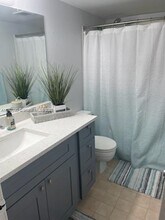 2671 Riverside Dr in Coral Springs, FL - Building Photo - Building Photo