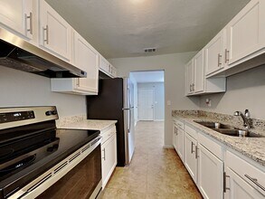 6817 Jack Horner Ln in Jacksonville, FL - Building Photo - Building Photo