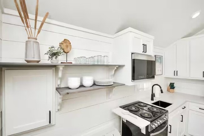 property at 5324 Avenue L