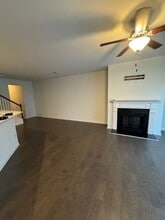 7729 Rutgers Cir in Fairburn, GA - Building Photo - Building Photo