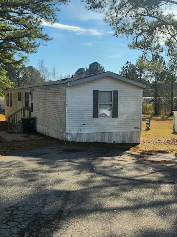 property at 1221 Nodding Oak Ct