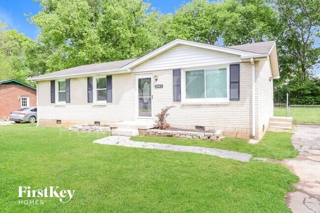 1003 Keaton St