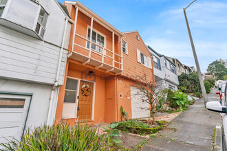 255 Molimo Dr in San Francisco, CA - Building Photo - Building Photo