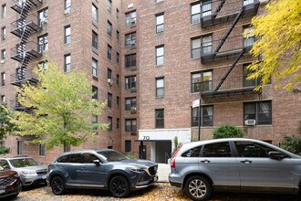 70 Park Ter E in New York, NY - Building Photo - Building Photo