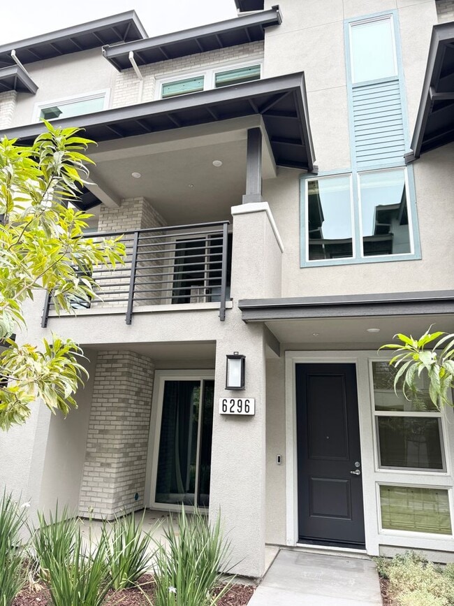 6296 Dove Ave in Dublin, CA - Building Photo - Building Photo