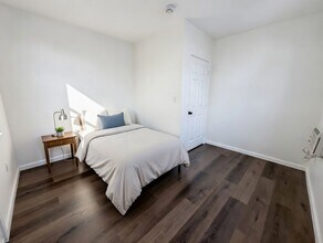 1109 Exposition Blvd in Los Angeles, CA - Building Photo - Building Photo