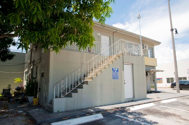 1323 N Federal Hwy, Unit 1