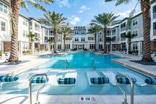 The Beacon in New Smyrna Beach, FL - Building Photo