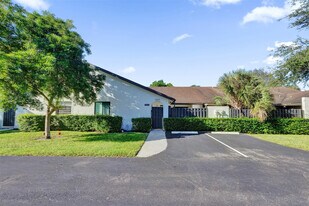 8930 SW 19th St in Boca Raton, FL - Building Photo