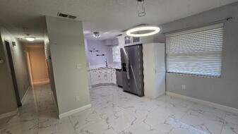1809 Garwood Dr in Orlando, FL - Building Photo