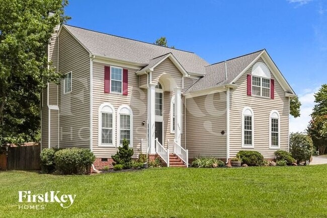 3900 Gisbourne Dr in Jamestown, NC - Building Photo - Building Photo