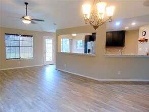 1809 Edinburg Ave in League City, TX - Building Photo - Building Photo