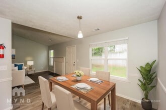 520 Village Cir in Stockbridge, GA - Building Photo - Building Photo