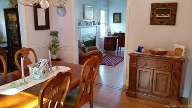21 Ludlow Manor in Norwalk, CT - Building Photo - Building Photo