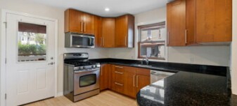 65 Calumet St, Unit 1 in Boston, MA - Building Photo