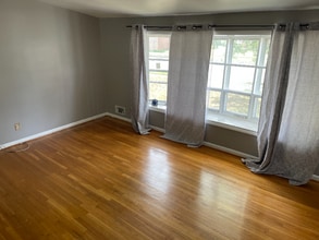 3803 Cherrybrook Rd in Randallstown, MD - Building Photo - Building Photo