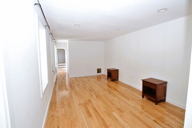 452 E Girard Ave in Philadelphia, PA - Building Photo - Building Photo